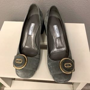 Prada grey suede button pump size 37